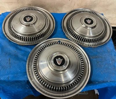 AMC Rambler Ambassador 1965 14" tapacubos cubierta de rueda juego de 3 tapacubos vintage FX13 Foto 1 de 4