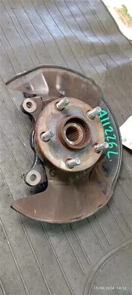 Junta do eixo dianteiro esquerdo do driver Toyota Corolla 2003-2008 fabricante de equipamento original - Imagem 1 de 1