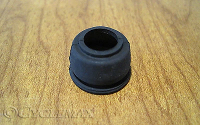 HONDA GOLDWING GL1500-1200 OEM Brake Caliper Pin Boot (45133-166-016) - Image 1 of 1