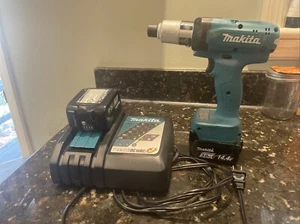 Makita Dtv127f Precision Torque Bit Driver Plus Accessories (5.0-12.0nm) - Picture 1 of 7