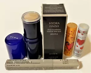 Base Avon - Acabado Hydra bronceado profundo, bálsamos labiales, más allá del color de ojos - cuarzo - Imagen 1 de 1