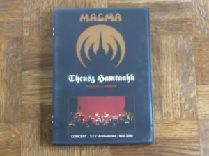 Magma: "Theusz Hamtaahk Trilogy Paris 2000" DVD settimo disco SJVD-2 [QN - Foto 1 di 3