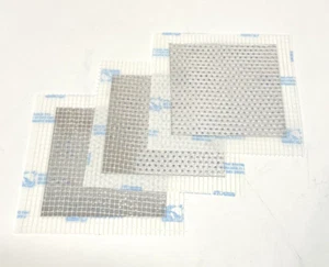 Paquete de 3 - Parche para paneles de yeso reforzado con aluminio de 4"" x 4"" Amazon Basics - Imagen 1 de 5