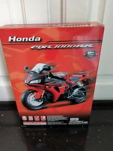 MAISTO 39092 HONDA 1000 RR 1/12 MOTORCYCLE KIT - Picture 1 of 1