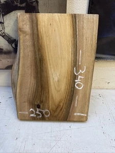 Madera maciza de nogal italiano 340-250-40 mm seca al horno - Imagen 1 de 5