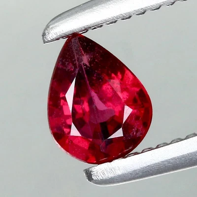 Espinela roja natural sin calentar 0,22 quilates ancho 4,3 x 3,4 mm pera, Tanzania💯 Foto 1 de 4