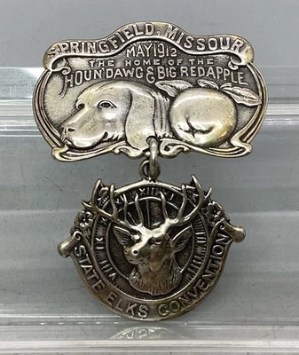 Prendedor de plata esterlina 1912 Houn’ Dawg & Big Red Apple MO State Elks Convention Foto 1 de 4