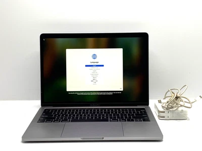 MacBook Pro 13 дюймов 2018 | i5-8259U | 16 ГБ RAM | 256 ГБ NVMe | 491 цикл | ПРОЧИТАЙТЕ - Изображение 1 из 4