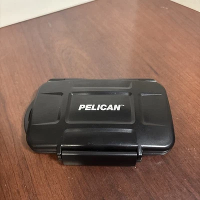 PELICAN 0910-010-110 Black Memory Card Case Used GREAT SHAPE lock protection SD - Image 1 of 3