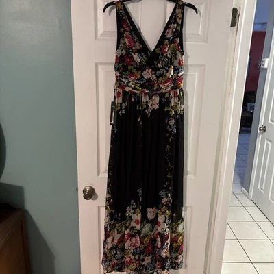 Ever довольно длинное платье черный и цветочный размер 6 новый с ярлыком - Изображение 1 из 4