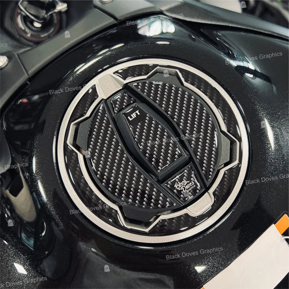 BLACK DOVES GRAPHICS Adesivo Resinato Compatibile con TAPPO KAWASAKI Z400 Z650 Z900 Ninja Versys