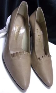 Vintage Via Conti Taupe Leather heel pumps with ruffles Size 8.5 M-SPAIN - Picture 1 of 16