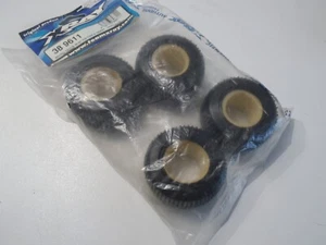 XRAY 389611 Micro Truck Pin Tire & Insert Hard ( 4+4 ) M18T - Picture 1 of 1