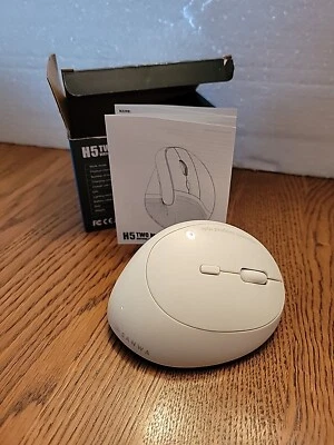 Sanwa Ergonomic H5 Two Moe's Vertical Wireless Mouse 6 Key 2.4G - Image 1 of 4