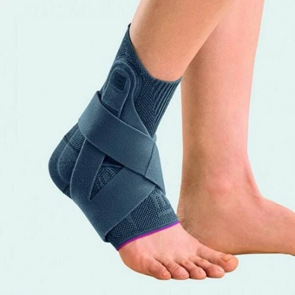 Cavigliera con fasce removibili Levamed Active tutore caviglia distorsione FGP