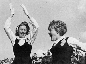 Anuario de escuela secundaria Lexington MA 1965 ~ Fotos clubes de historia deportes mayores +++ - Imagen 1 de 6