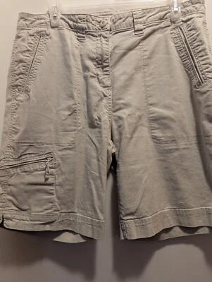 Pantalones cortos chinos para mujer Woolrich 12 Stone caqui 10 pulgadas Foto 1 de 4