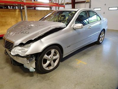 OEM TURBO DE UN MERCEDES-BENZ C230 2004 con 22.181 millas Foto 1 de 2