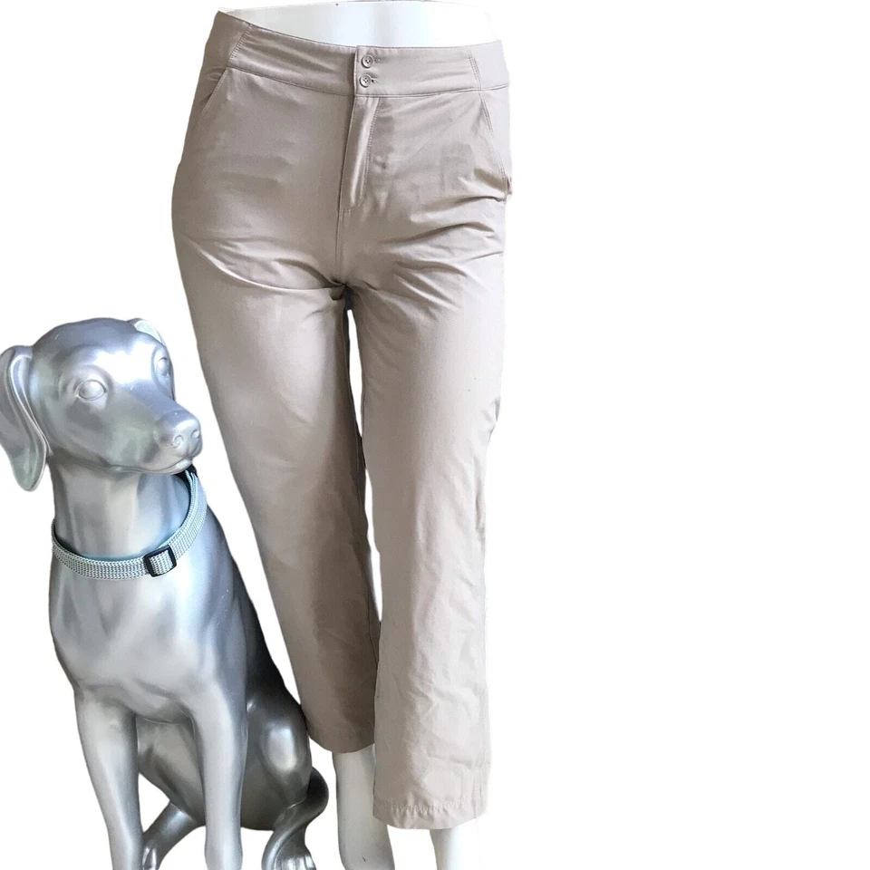 Pantalones cortos de senderismo Royal Robbins de nailon crema con bolsillos con cremallera para mujer talla 14” Foto 1 de 4