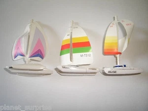 CATAMARANS 1996 MODEL BOATS & SHIPS SET - KINDER SURPRISE TOYS MINIATURES - Picture 1 of 1