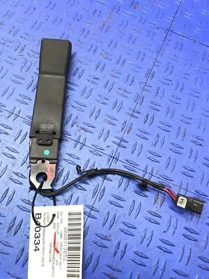 Ford Explorer 2020 derecho pasajero cinturón de seguridad delantero tapa OEM Foto 1 de 4