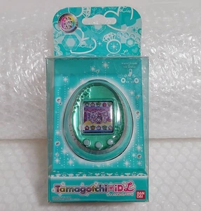 Tamagotchi iD L Green Bandai Japanese Version - Bild 1 von 5