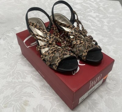 Sandalia de vestir para mujer IMPO talla 7M marrón multicolor  Foto 1 de 3