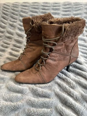 Botas Colin Stuart Marrón Cuero Genuino Tacón Stiletto Imitación Piel Punta 7M Foto 1 de 4