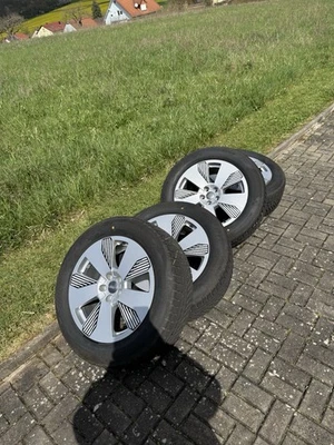 Winterräder Satz Audi q8 etron 19zoll - Bild 1 von 4