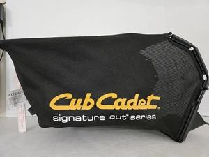 CUB CADET Signature Cut Serie AGR 764-04097B Grassack & Rahmen KOSTENLOSER VERSAND - Bild 1 von 11