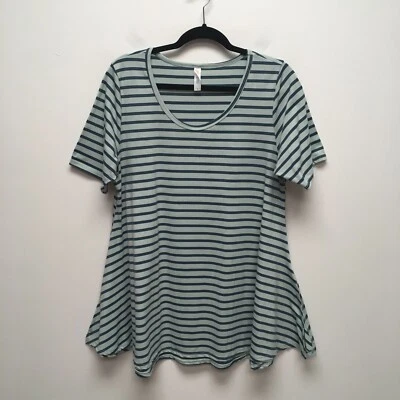 Camiseta LulaRoe Mujer Verde Salvia Rayas Manga Corta Columpio Perfecto L Foto 1 de 4