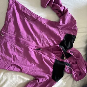 Nike Woman’s Pink Zipper Jacket Size M Box B - Picture 1 of 4