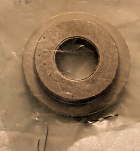 *NEW OEM* 0800 Mercury Quicksilver Thrust Washer 821932 - Picture 1 of 2
