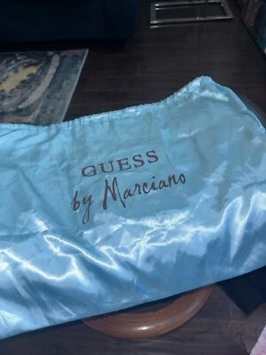 Bolso sin asas Guess by Marciano azul zapatos pequeños bolsa antipolvo 19 por 14 1/2 limpio Foto 1 de 2