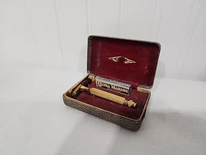 Rasoio vintage Gillette Regus in ottone con double face tono oro - Foto 1 di 9