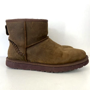 Bota Ugg Clásica Mini Deco Cuero Marrón Piel de Oveja Talla UK 8.5 EU 41 - Imagen 1 de 10