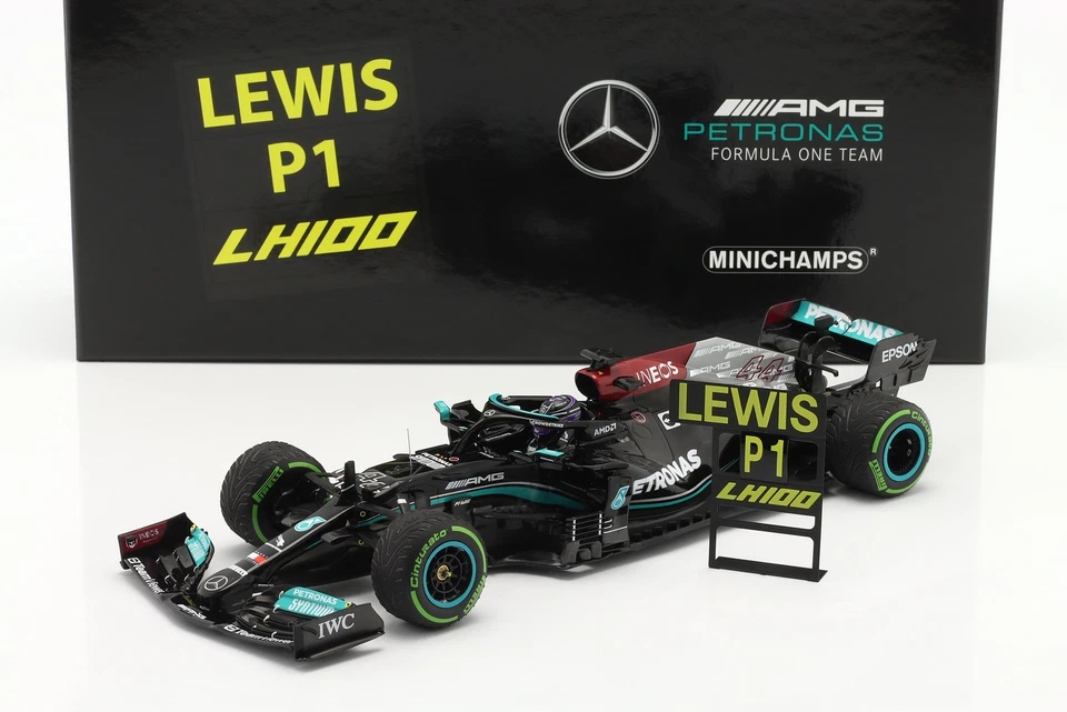 L. Hamilton Mercedes-AMG F1 W12 #44 100th GP-Sieg Sotchi Formel 1 2021 1:18 Mini - Bild 1 von 1
