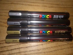 UniPOSCA MARCATORE Pc 5m - 2 Pz. Gold + 2 Pz. Silver- - Foto 1 di 2