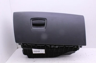 BMW 528i 535i 550i M5 2011-2016 guantera negra OEM usada Foto 1 de 4