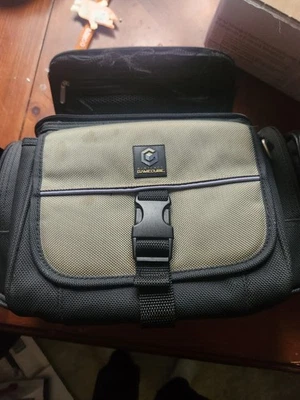 Official Nintendo Gamecube Gray Game Console Storage Travel Carrying Case Bag - Image 1 of 4