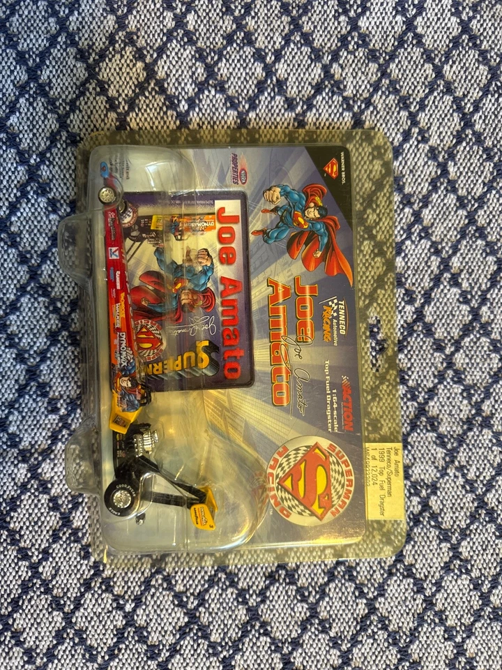 Acción NHRA 1998 Campeón Joe Amato Superman 1:24 Top Fuel Dragster COMO NUEVO Foto 1 de 1