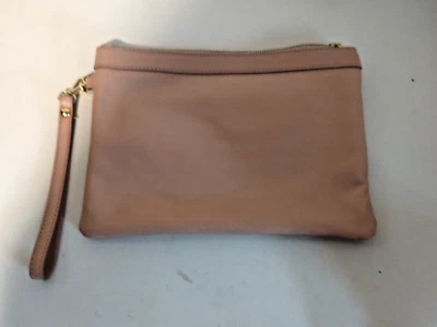 Cartera Rosa Laura Dimaggio Con Correa Y Herrajes Dorados Cuero Italiano Foto 1 de 4