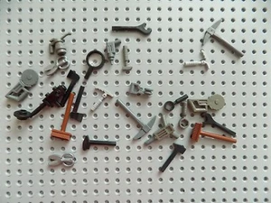 LEGO Minifigure Accessory Utensil lot of 25 Tools mixed colors 8 - Picture 1 of 2