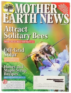 Lot of 2 Mother Earth News Magazines 2022 Attract Bees & Convert Lawn Garden - Picture 1 of 2