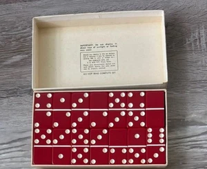 Marblelike 716 Red Extra Thick Dominoes USA Puremco Vintage - Picture 1 of 8