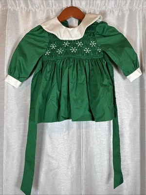 Polly Flinder Vintage Smocked Green And White Snowflake Long Sleeve Size T-2 - Image 1 of 4