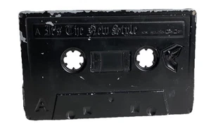 FAMOUS STARS AND STRAPS BUCKLE Black Cassette Stars And Straps Belt Buckle - Picture 1 of 16