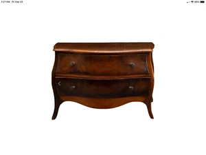French Louis XV Style. Two Drawer Wood Bombe Miniature Commode - Photo 1 sur 6