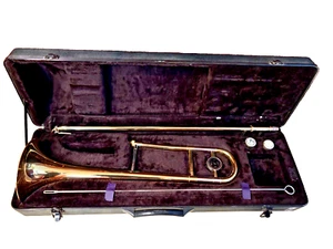 EMPIRE MUSICAL INSTRUMENTS INTERNATIONAL TROMBONE W/ORIGINAL CASE 2 MOUTHPIECES - Picture 1 of 11