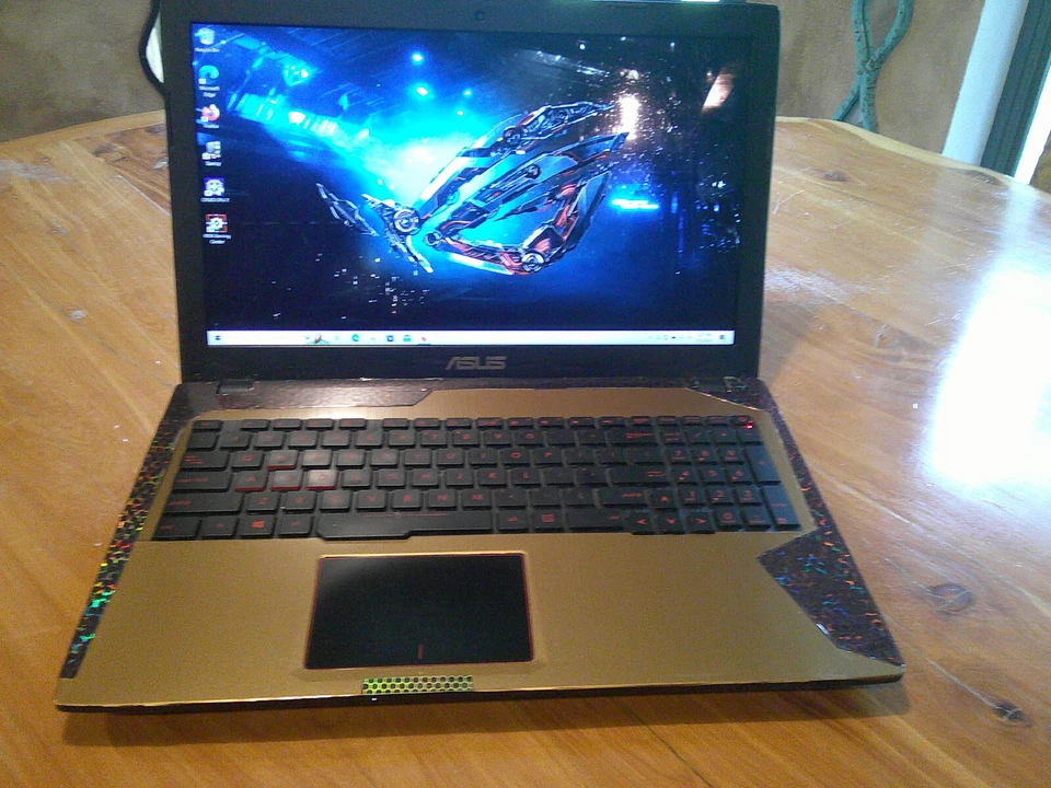 Asus Rog STRIX GL553VW,i5 6300hq 3.20ghz,500-250gb,8gb 15.6" - image 1 of 4